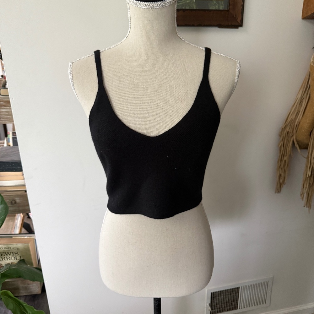 LISA TODD Pillow Talk Black Crop Top M Cashmere
